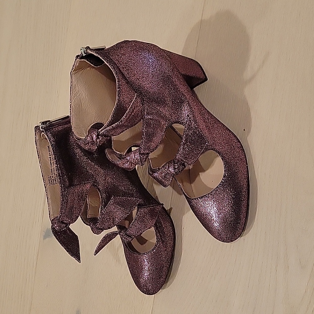 Metallic Purple Bow Mary-Jane Booties